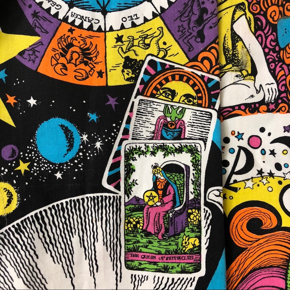 1960’s 1970’s Occult & Mysticism Print Skirt RARE - Picture 6 of 8
